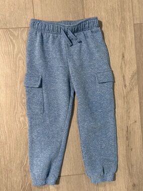 Roots and Threads Kids Blue Cargo Sweat Jogger Pants -size 4T